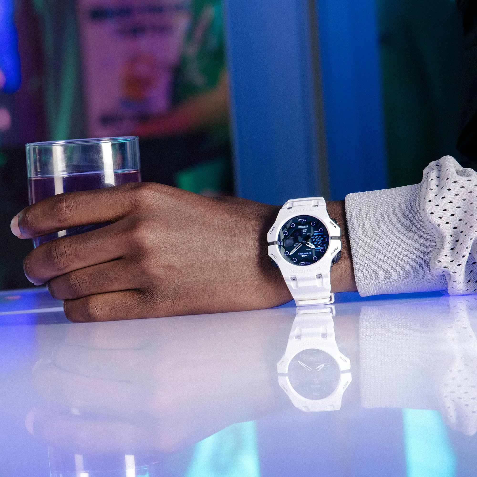 CASIO G-SHOCK GA-B001SF-7ADR SPECIAL COLOUR MODELS WHITE WATCH - Image 3