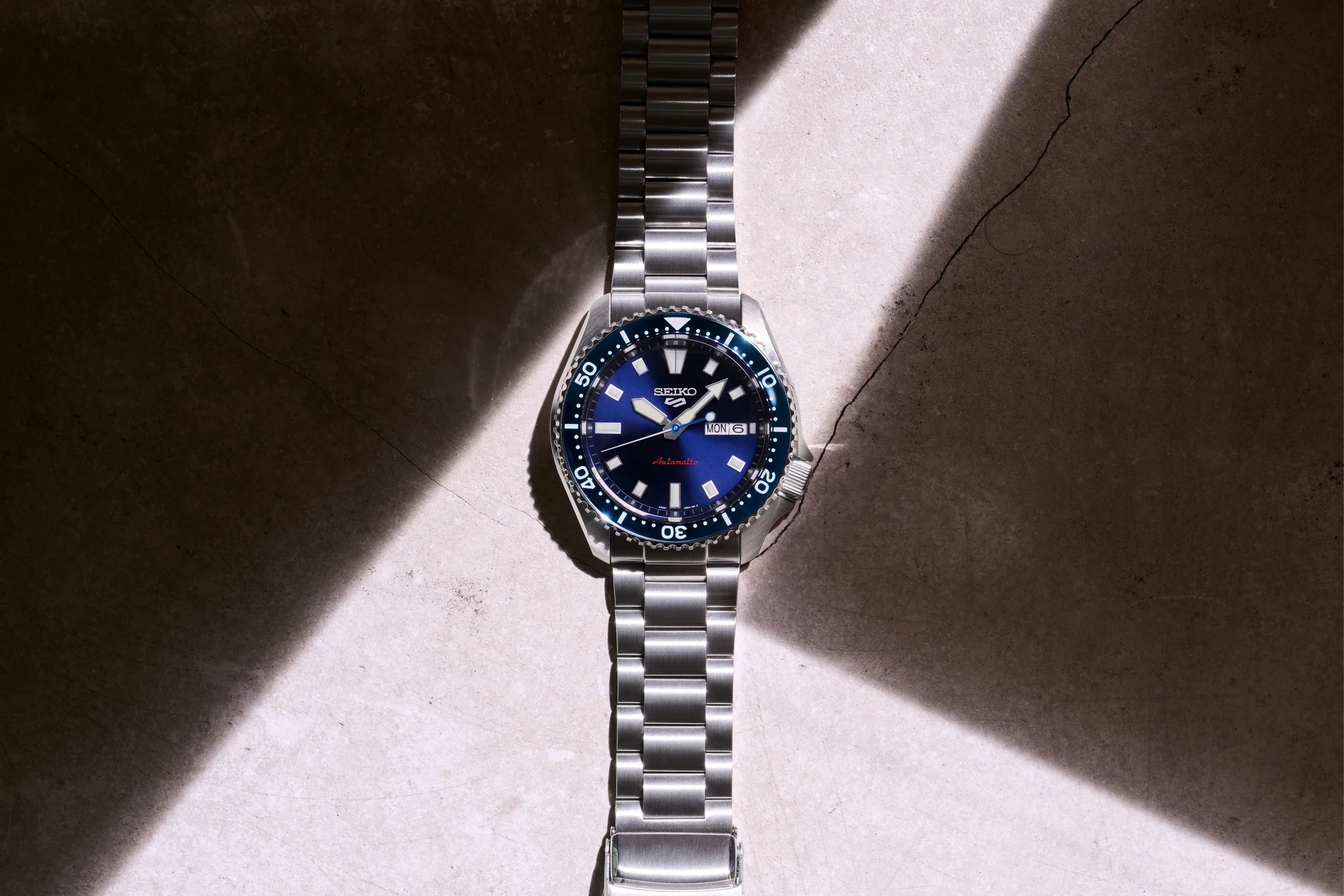 SEIKO 5 SPORTS SRPL83K1 SKX REDUX AUTOMATIC MEN WATCH - Image 4