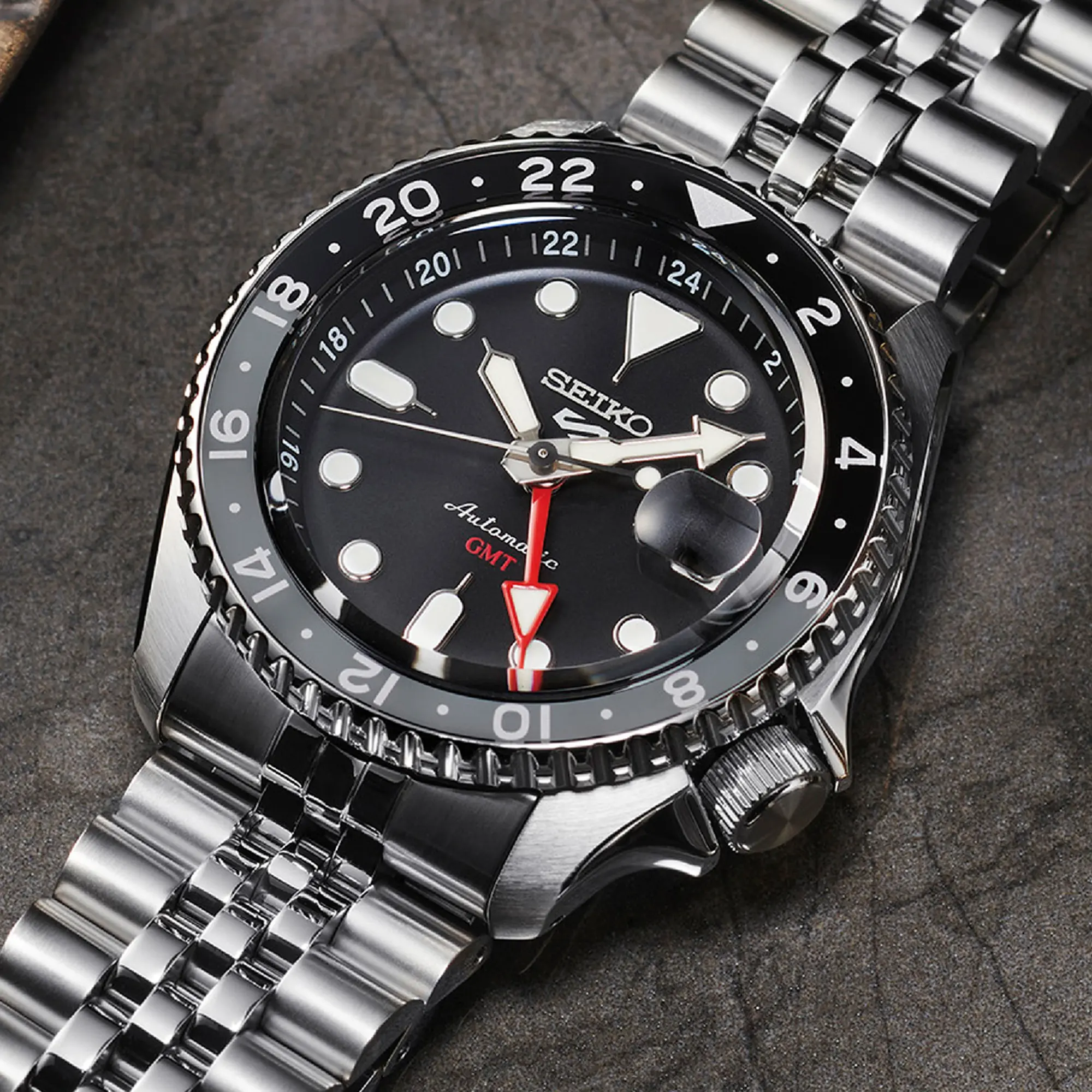 SEIKO 5 SPORTS SSK001K1 AUTOMATIC G.M.T. MEN WATCH - Image 5