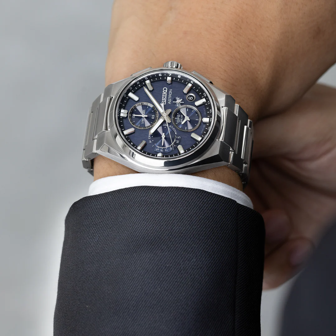 SEIKO ASTRON SSH161J1 5X83 DUAL-TIME GPS SOLAR CHRONOGRAPH MEN WATCH - Image 8
