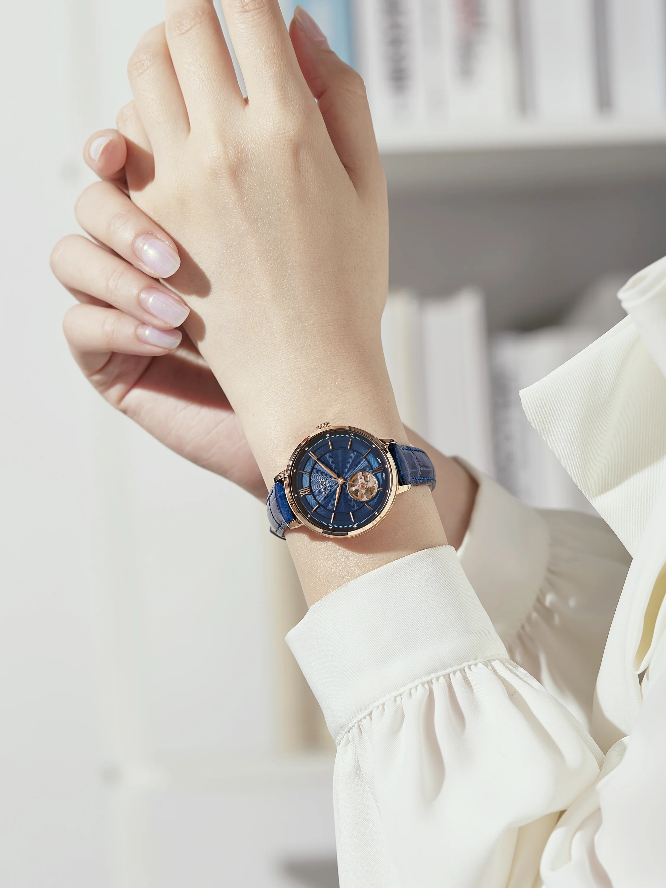 SOLVIL ET TITUS ENLIGHT W06-03278-006 3 HANDS AUTOMATIC WOMEN WATCH - Image 7